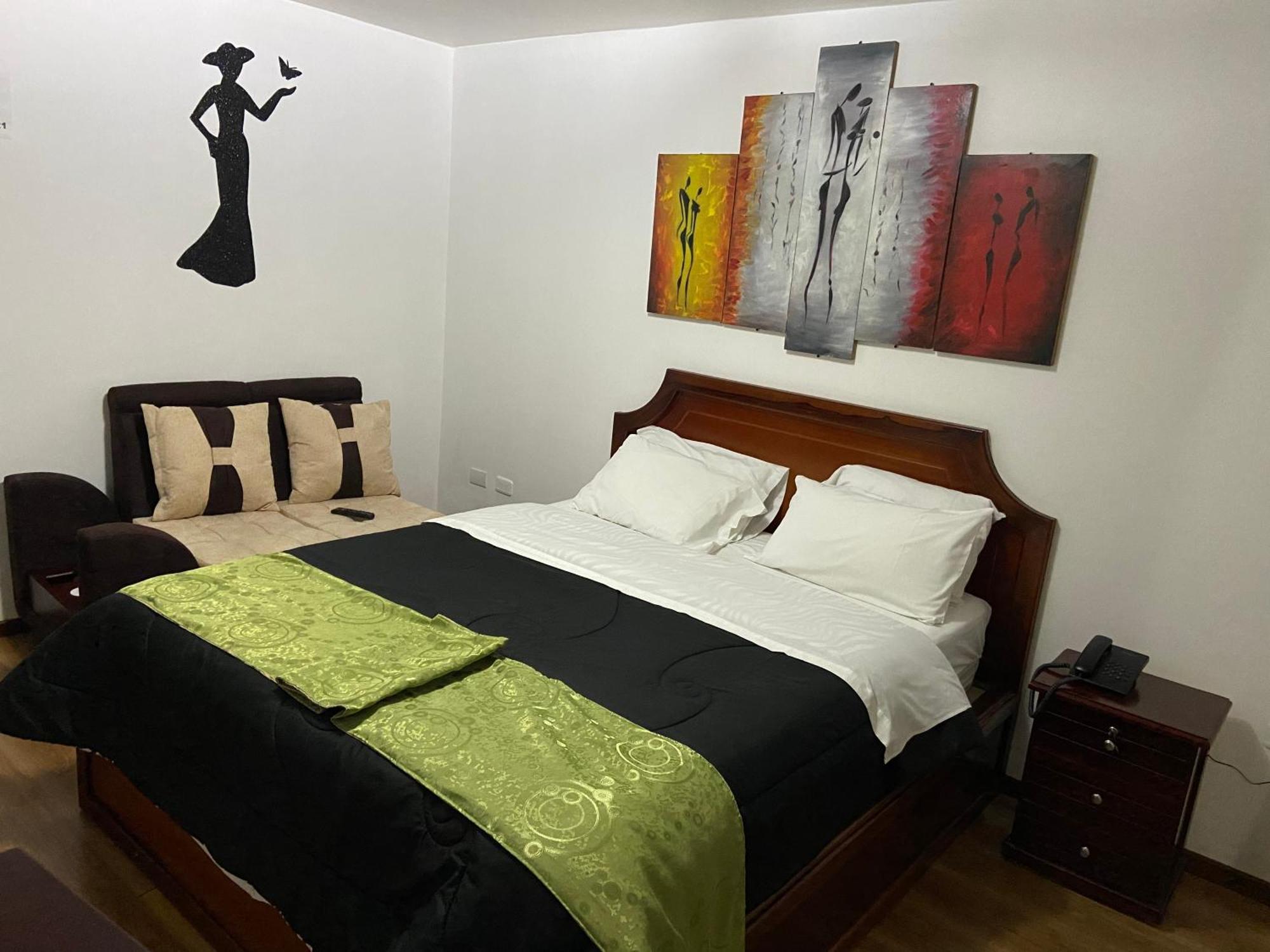 Loreto Hotel Латакунга Екстериор снимка